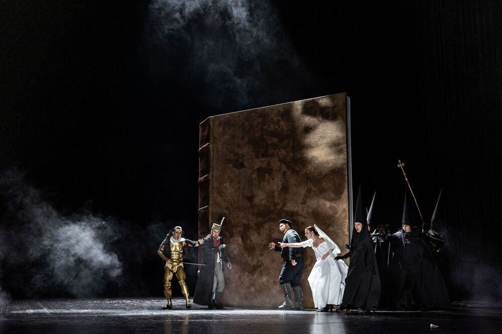 Shin Taniguchi, Tomasz Wija, Mark Hightower, Monika Reinhard, Chor